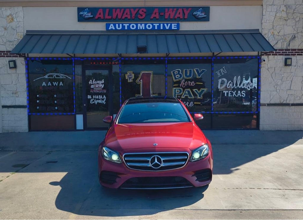 Mercedes-Benz E-Class E300 Luxury Sedan 2018 Mercedes-Benz E-Class E300 Luxury Sedan 2018