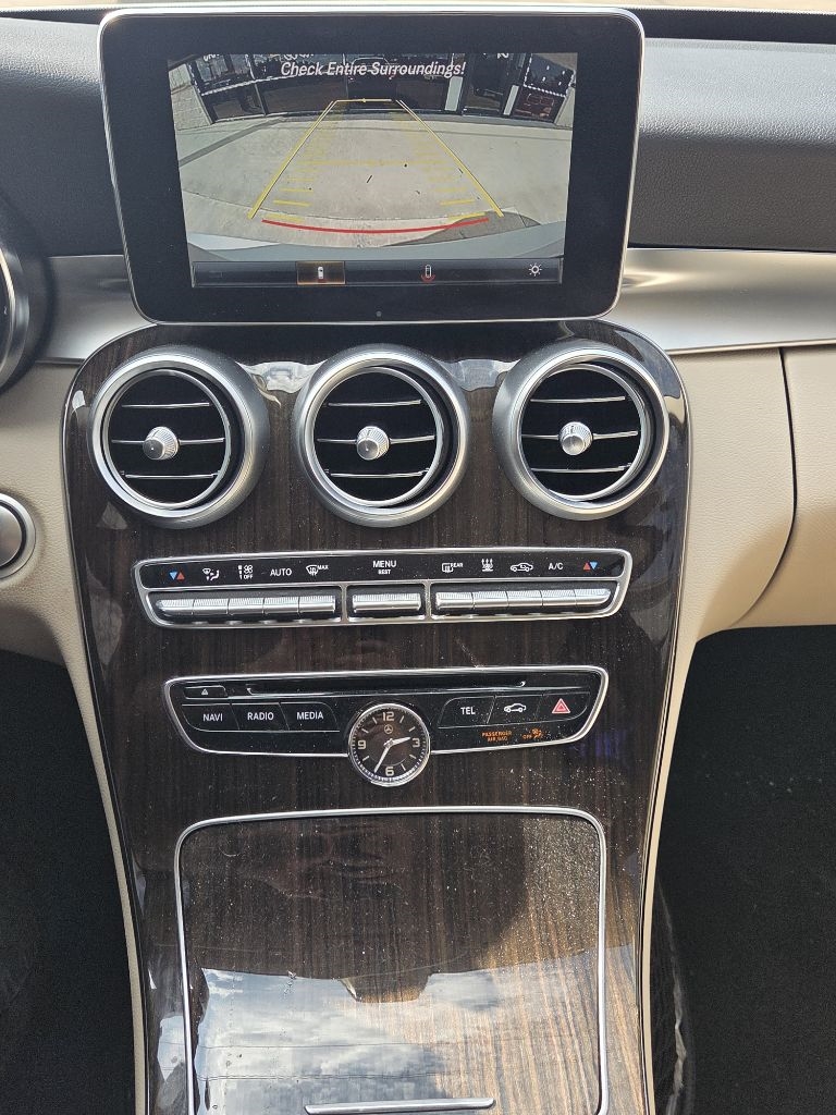 Mercedes-Benz C-Class Hybrid C 350e 2016 Mercedes-Benz C-Class Hybrid C 350e 2016
