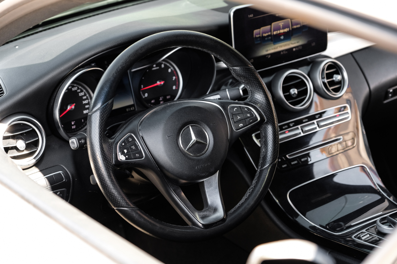 Mercedes-Benz C-Class C300 Coupe 2017 Mercedes-Benz C-Class C300 Coupe 2017