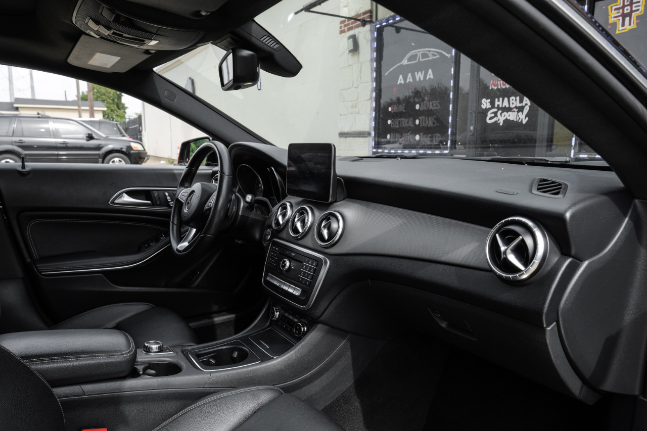 Mercedes-Benz CLA-Class CLA250 4MATIC 2018 Mercedes-Benz CLA-Class CLA250 4MATIC 2018
