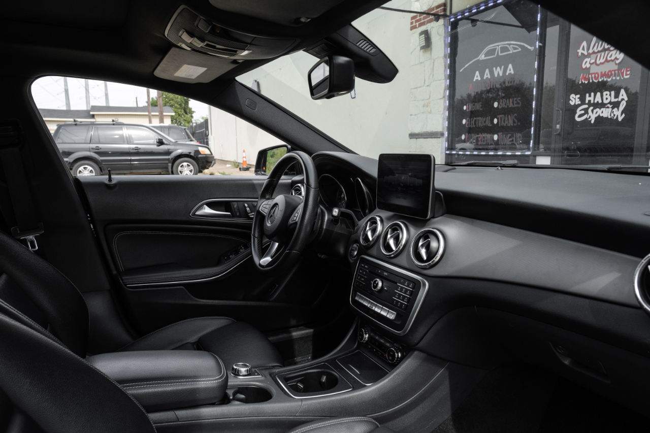 Mercedes-Benz CLA-Class CLA250 4MATIC 2018 Mercedes-Benz CLA-Class CLA250 4MATIC 2018
