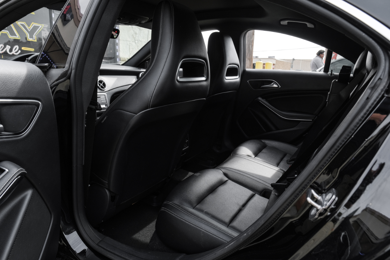 Mercedes-Benz CLA-Class CLA250 4MATIC 2018 Mercedes-Benz CLA-Class CLA250 4MATIC 2018