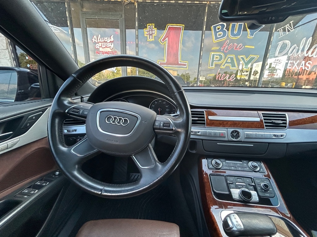 Audi A8 4.2 Quattro 2011