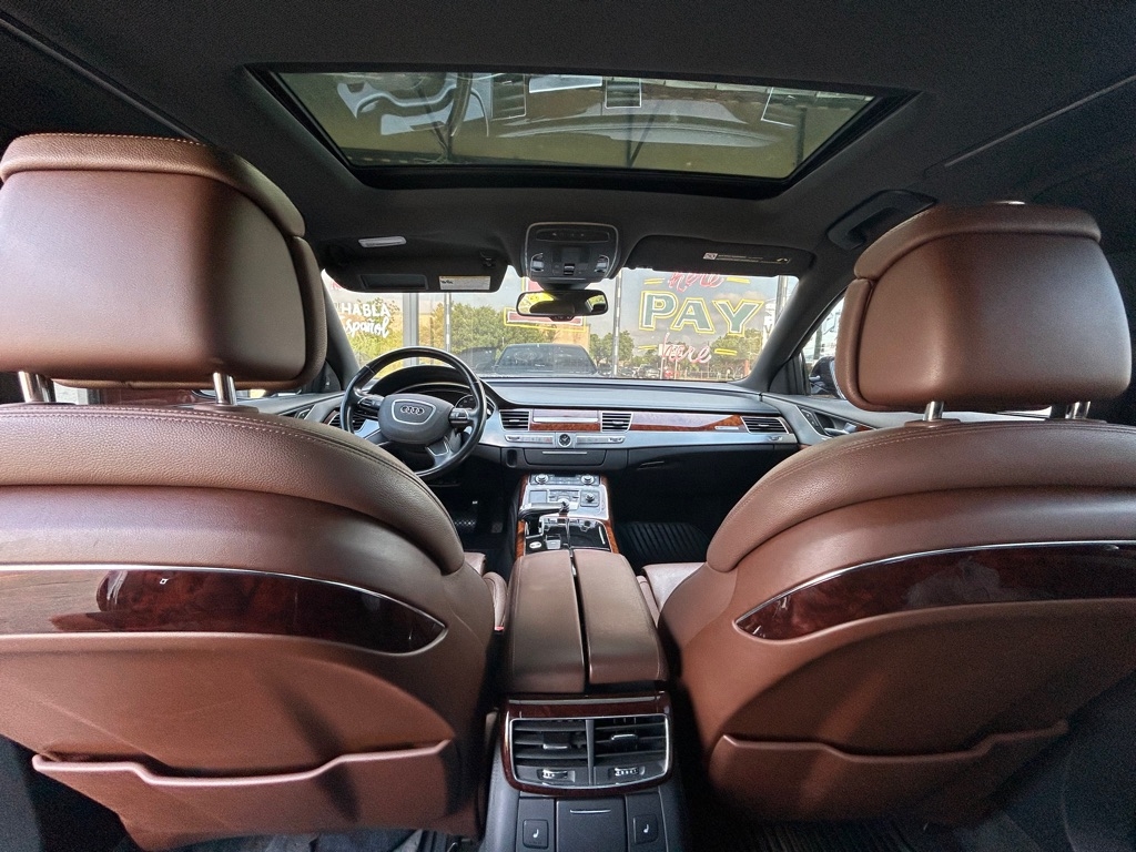 Audi A8 4.2 Quattro 2011