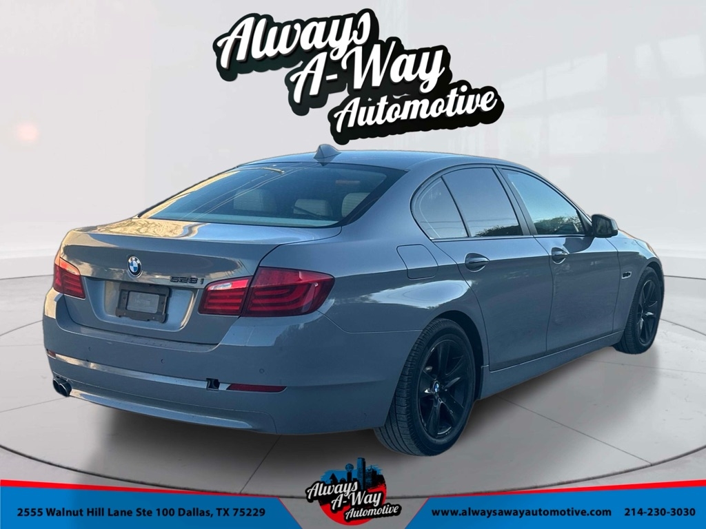 BMW 5-Series 528i 2012