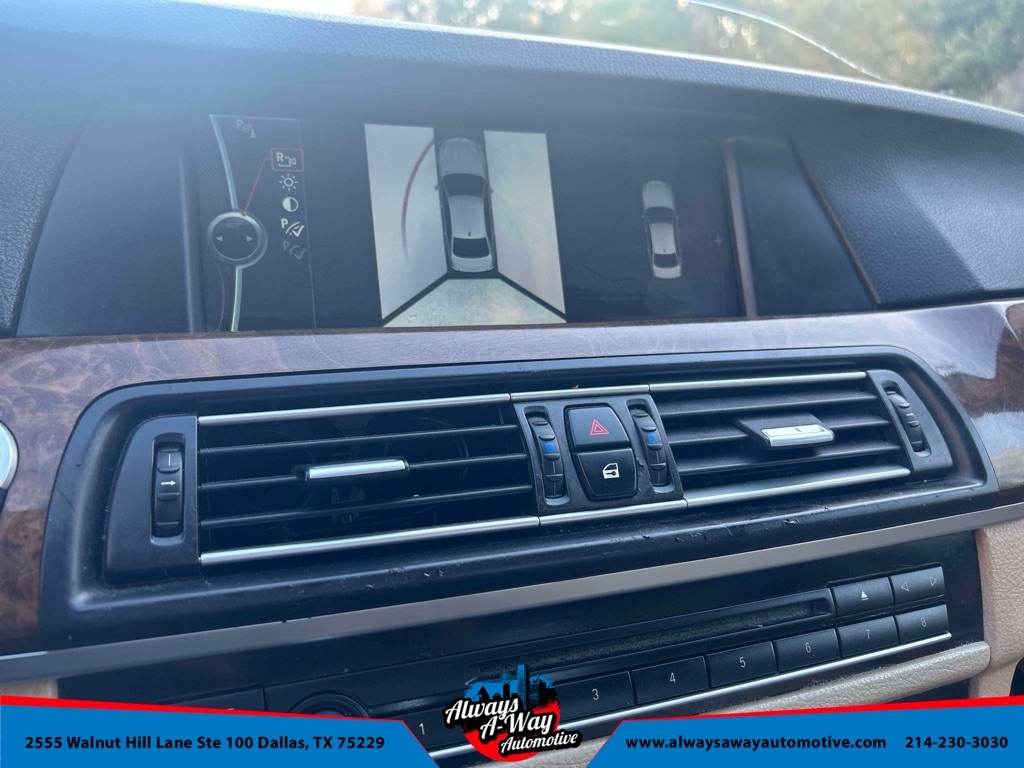 BMW 5-Series 528i 2012