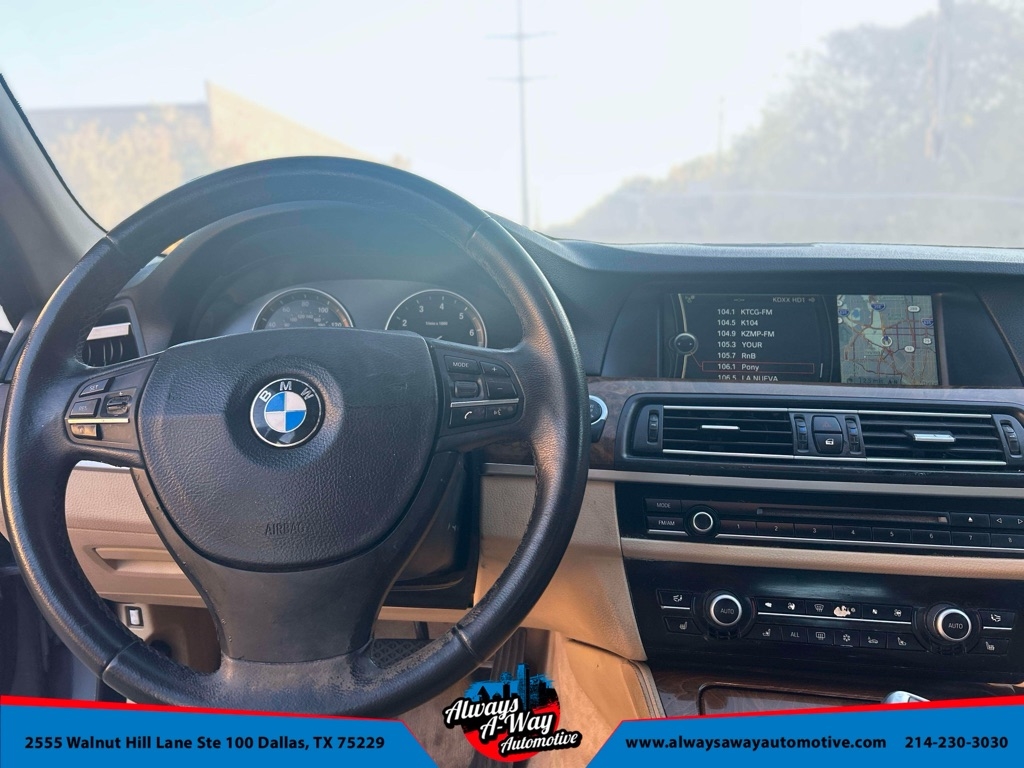BMW 5-Series 528i 2012