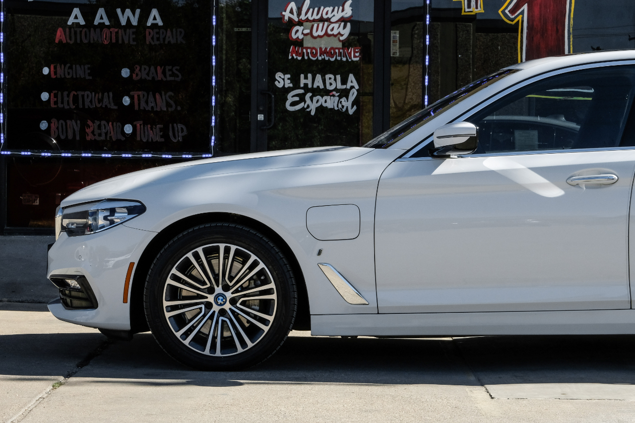 BMW 5-Series 530e iPerformance 2018 BMW 5-Series 530e iPerformance 2018