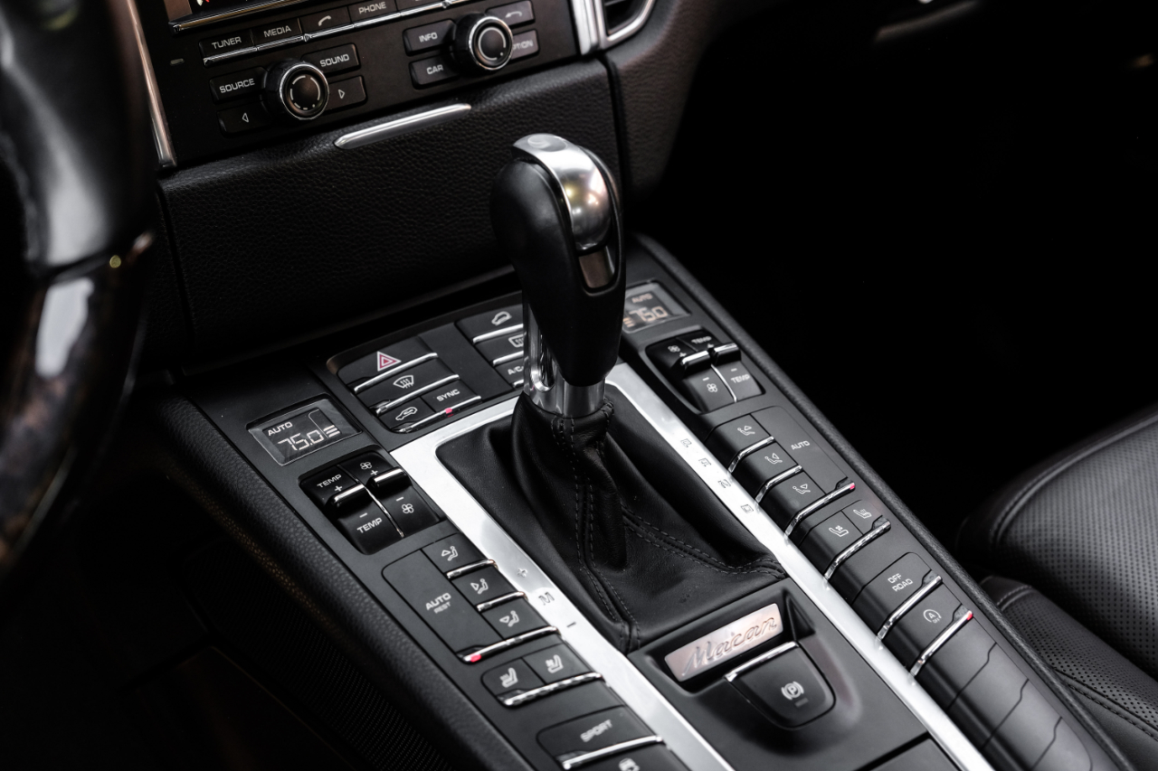 Porsche Macan S 2015 Porsche Macan S 2015