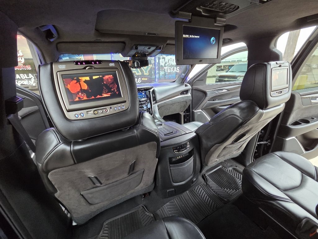 Cadillac Escalade Platinum 4WD 2015 Cadillac Escalade Platinum 4WD 2015