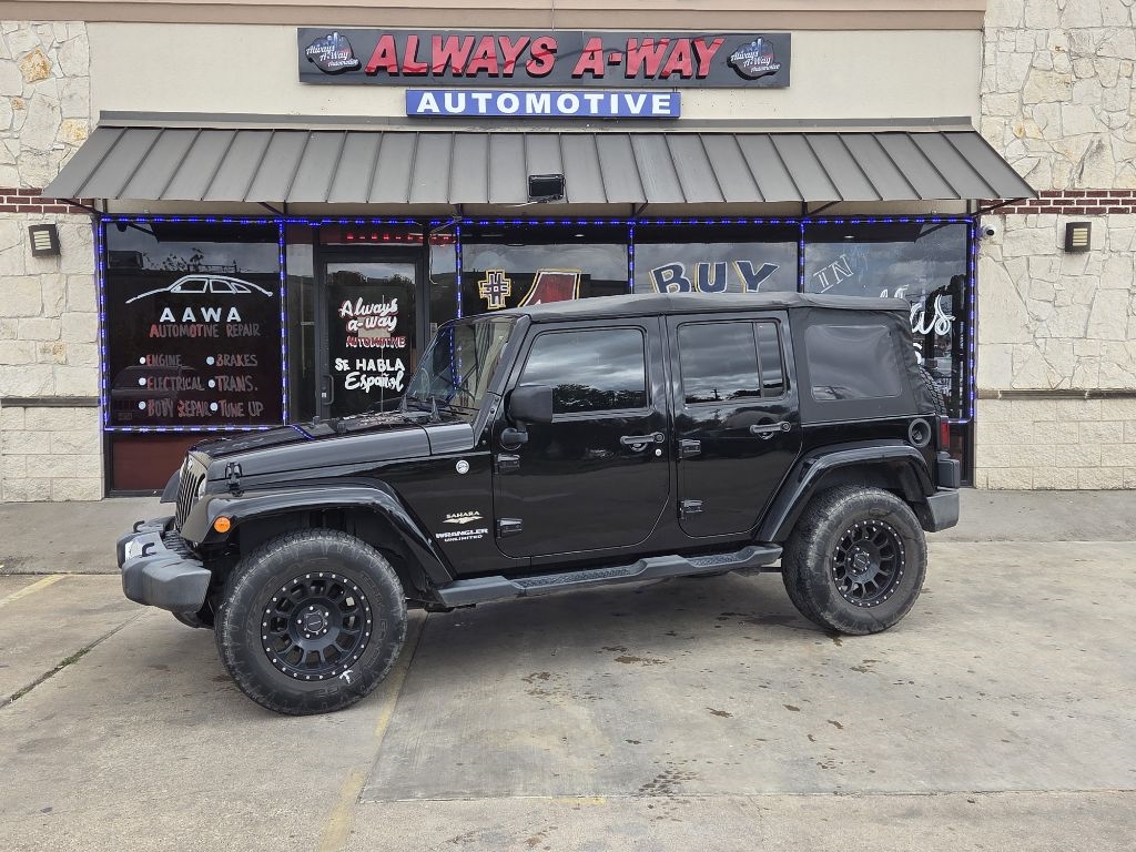 Jeep Wrangler Unlimited Sahara 4WD 2015 Jeep Wrangler Unlimited Sahara 4WD 2015