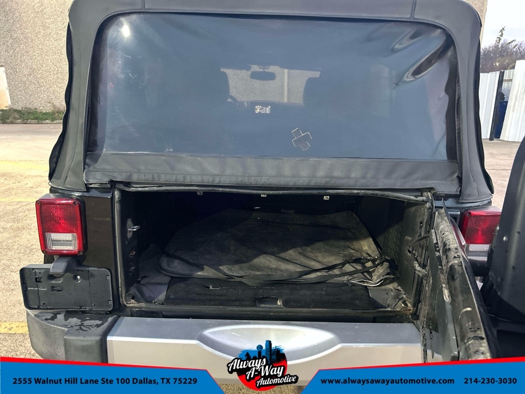 Jeep Wrangler Unlimited Sahara 4WD 2015