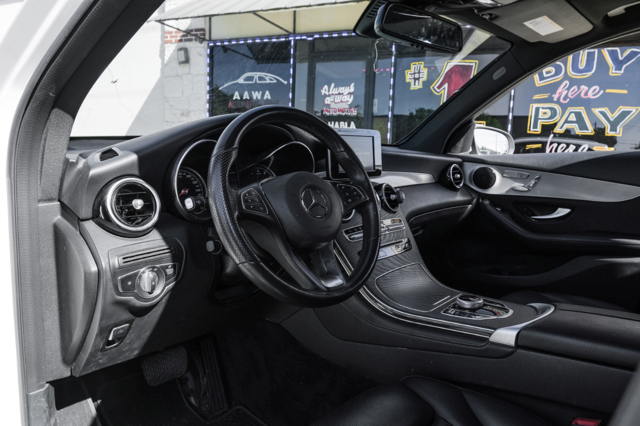 Mercedes-Benz GLC-Class GLC300 2019 Mercedes-Benz GLC-Class GLC300 2019