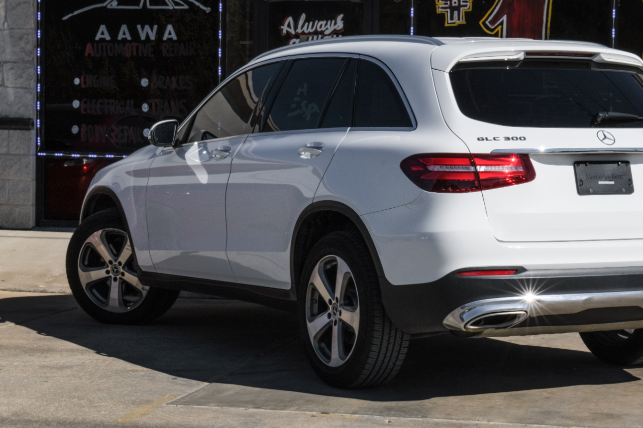 Mercedes-Benz GLC-Class GLC300 2019 Mercedes-Benz GLC-Class GLC300 2019
