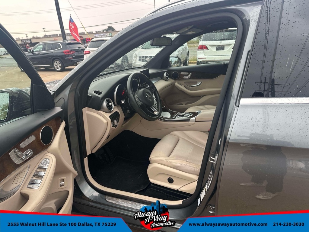 Mercedes-Benz GLC-Class GLC300 2018