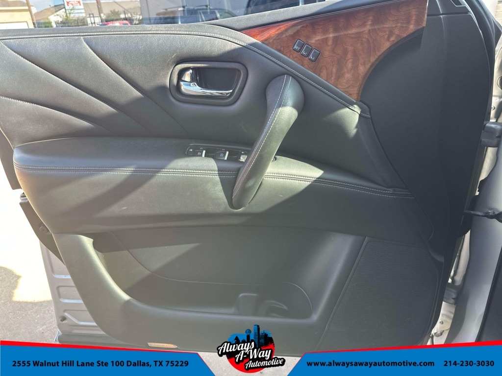 Infiniti QX80 4WD 2015