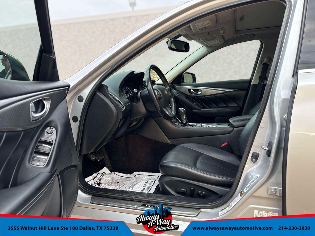 Infiniti Q50 Base 2015