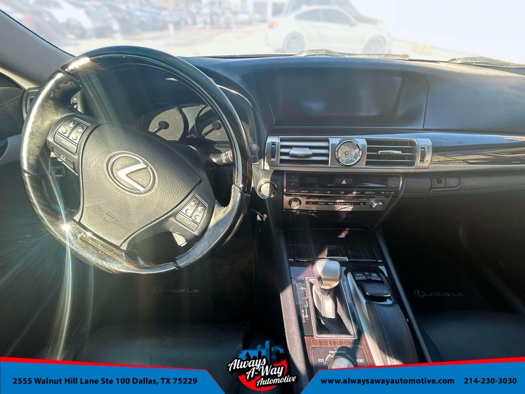 Lexus LS 460 Luxury Sedan 2013
