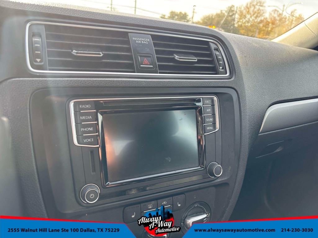 Volkswagen Jetta 1.4T SE 6A 2018