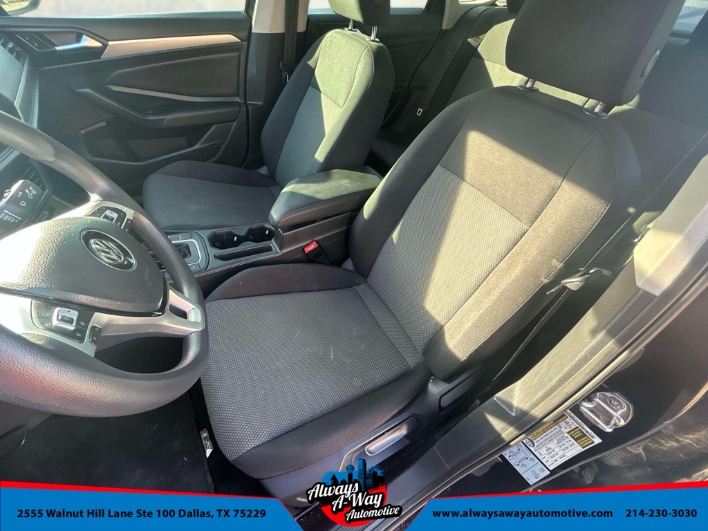 Volkswagen Jetta 1.4T S 8A 2021