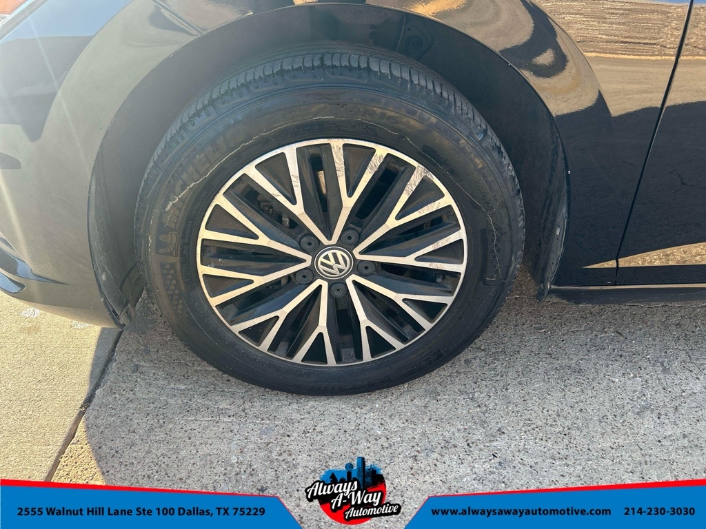 Volkswagen Jetta 1.4T S 8A 2021