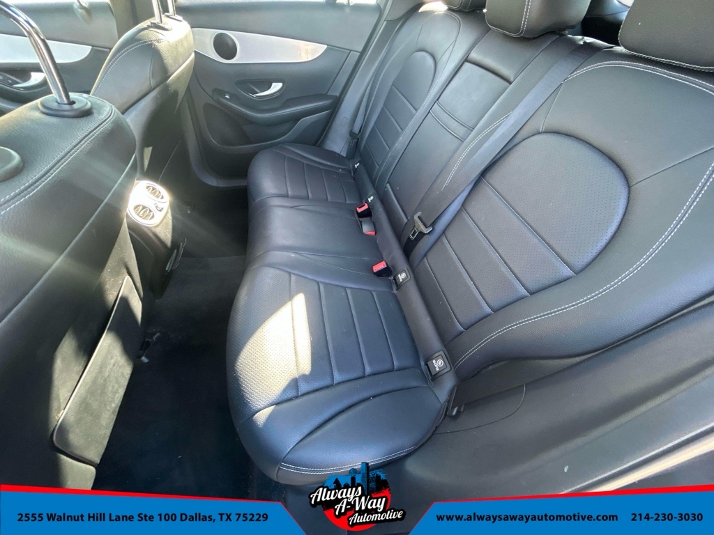 Mercedes-Benz GLC-Class GLC300 2021