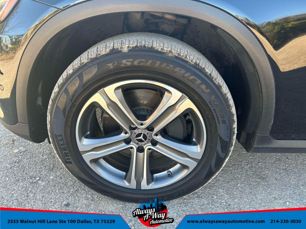 Mercedes-Benz GLC-Class GLC300 2021