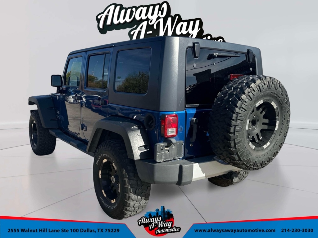 Jeep Wrangler Unlimited Sahara 4WD 2010