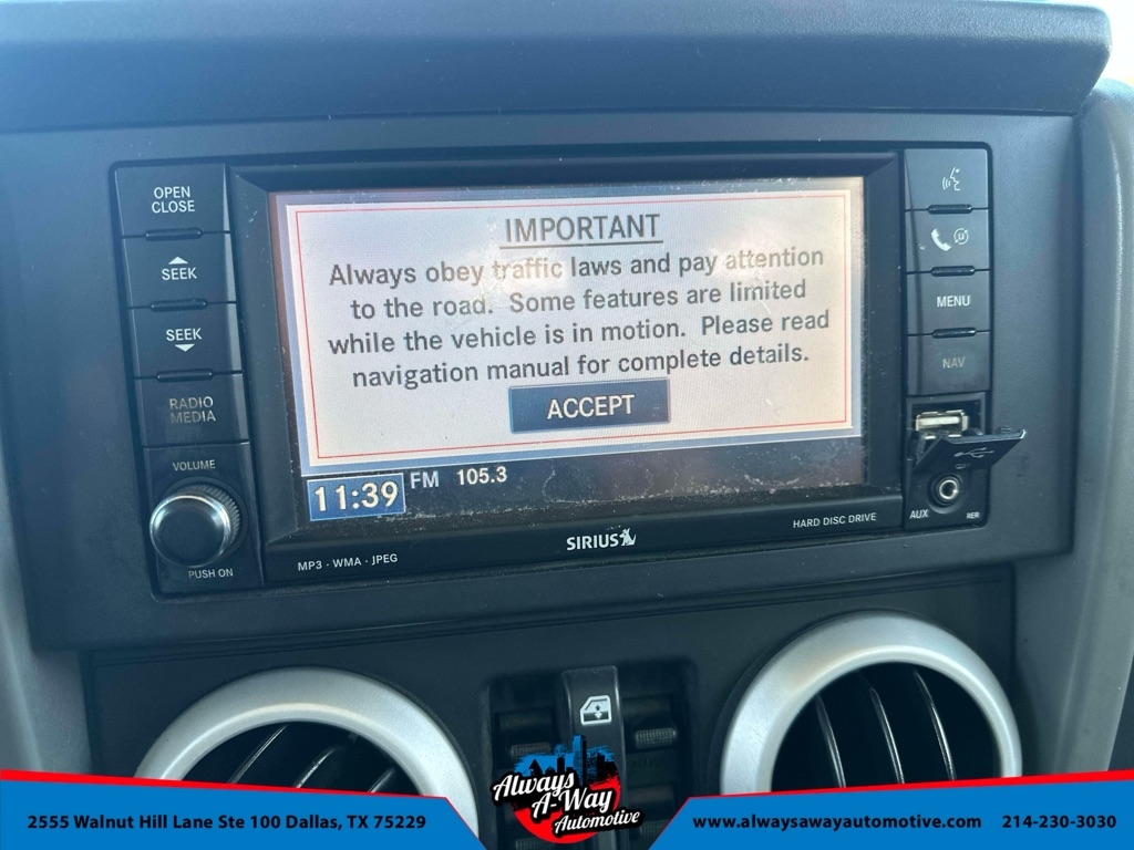 Jeep Wrangler Unlimited Sahara 4WD 2010