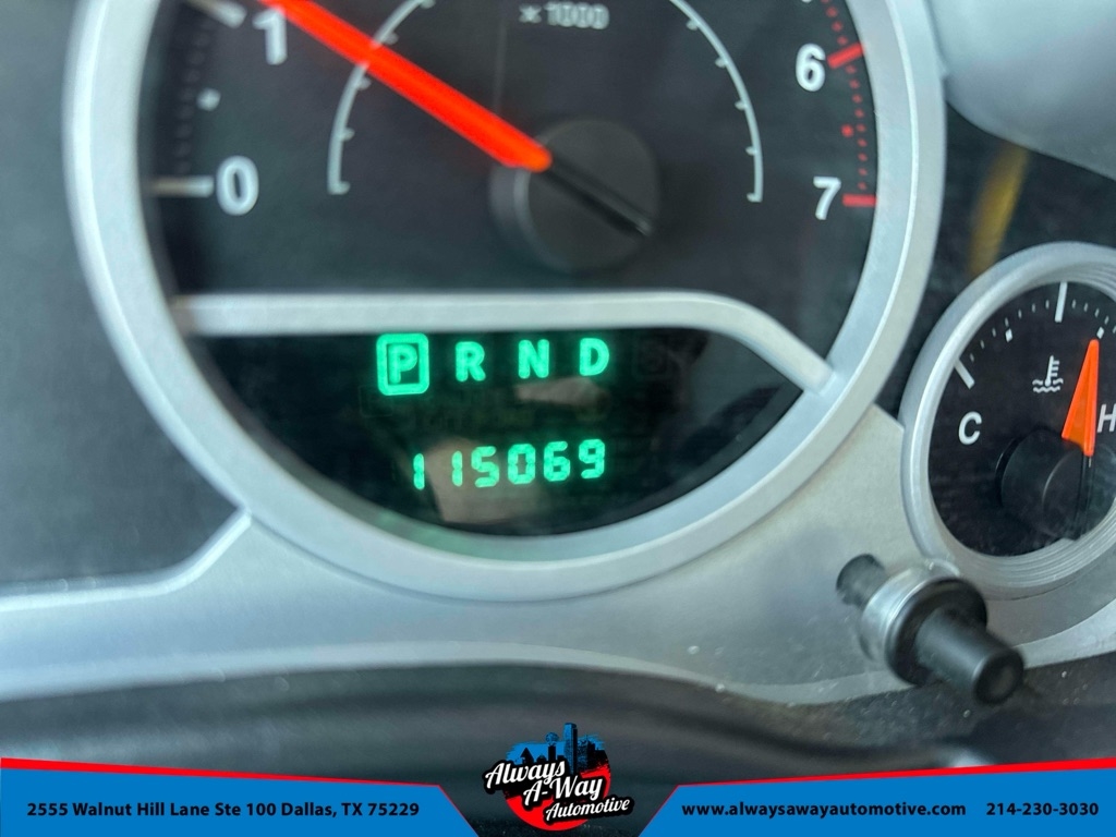 Jeep Wrangler Unlimited Sahara 4WD 2010