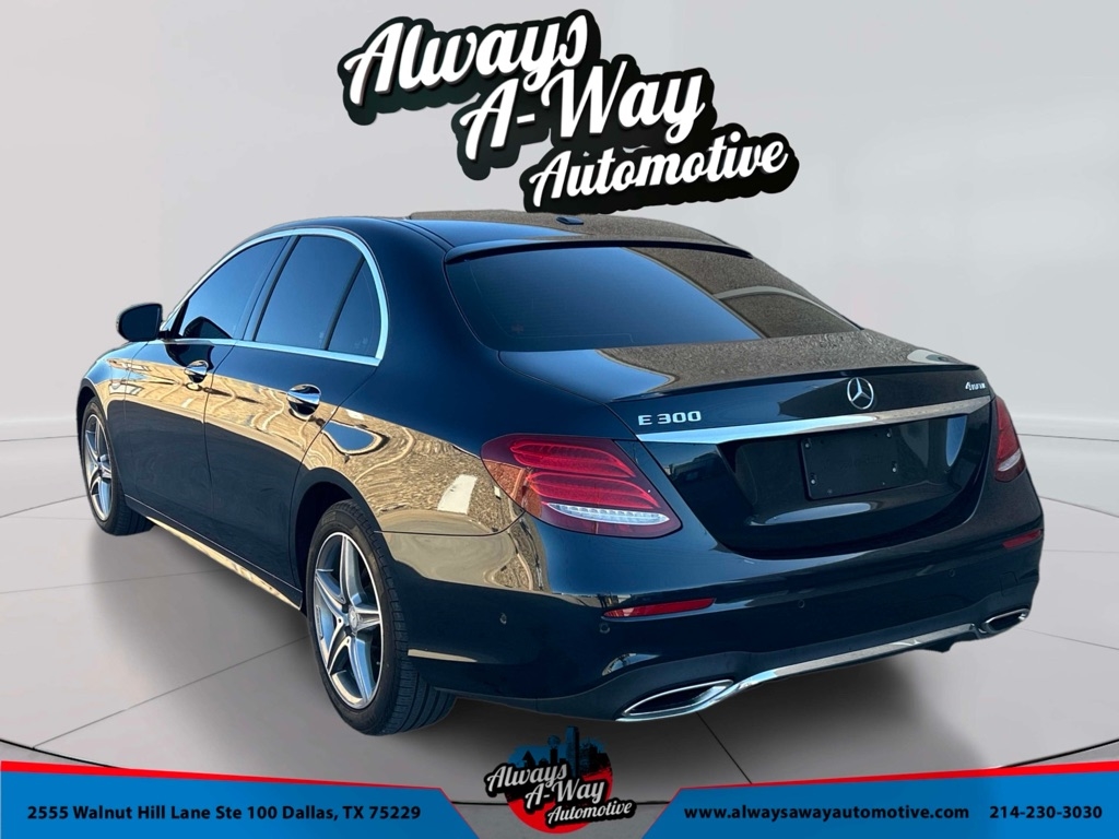 Mercedes-Benz E-Class E300 Luxury 4MATIC Sedan 2017