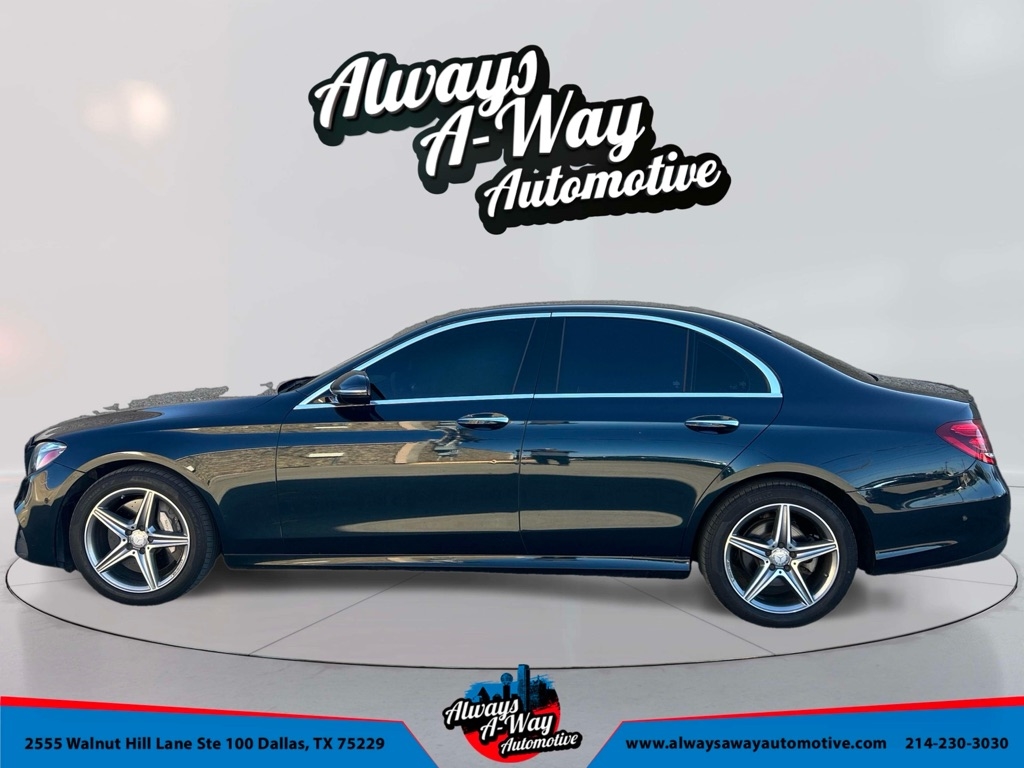 Mercedes-Benz E-Class E300 Luxury 4MATIC Sedan 2017