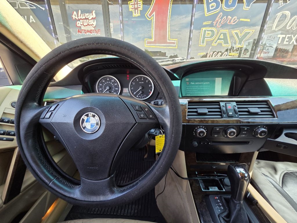 BMW 5-Series 525i 2007