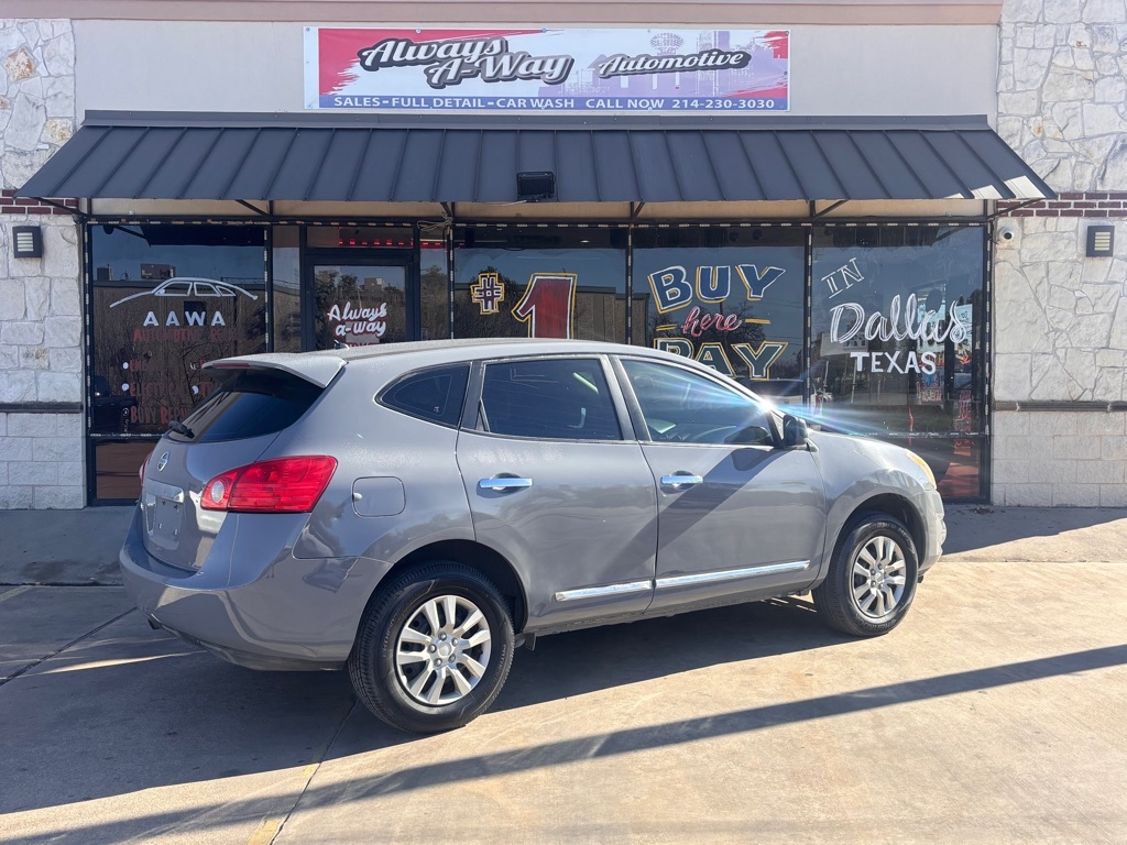 Nissan Rogue S 2WD 2012