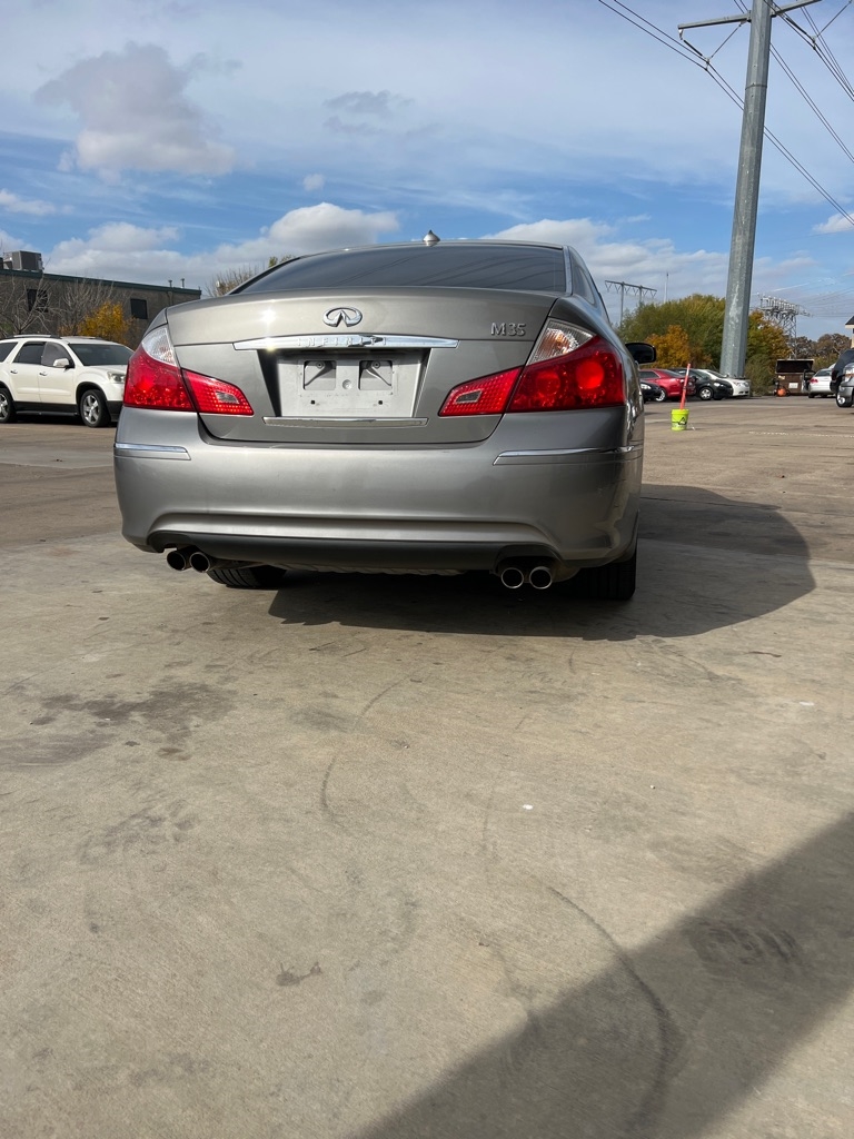 Infiniti M M35 2009