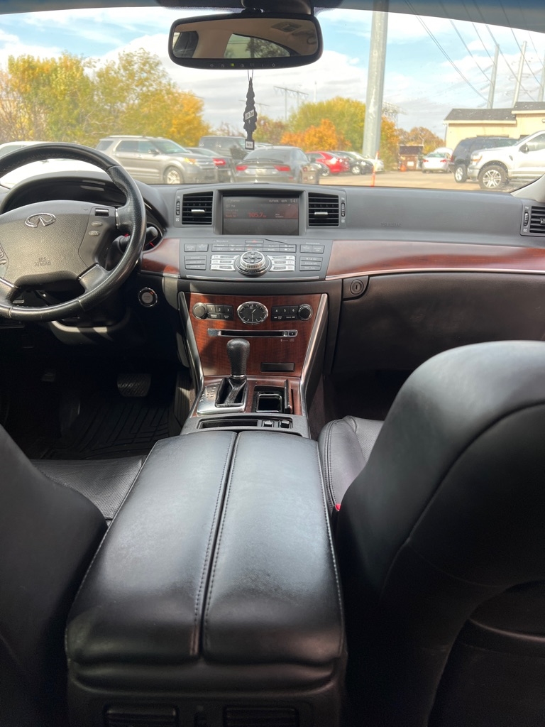 Infiniti M M35 2009