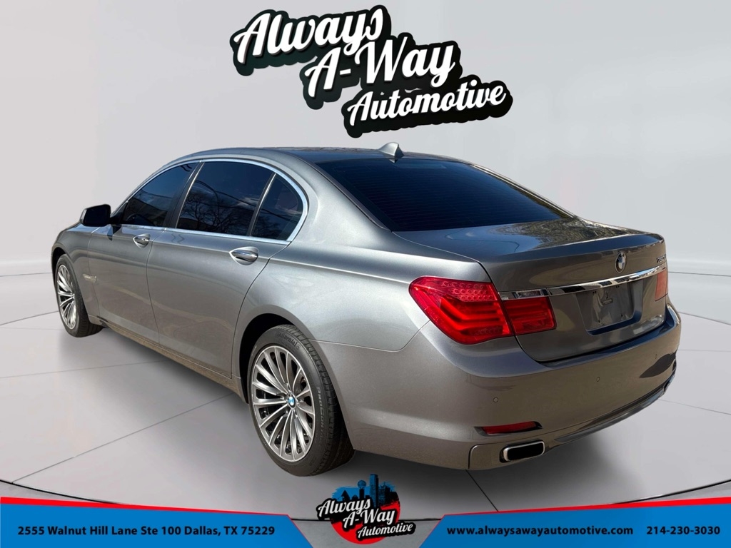 BMW 7-Series 750Li 2012