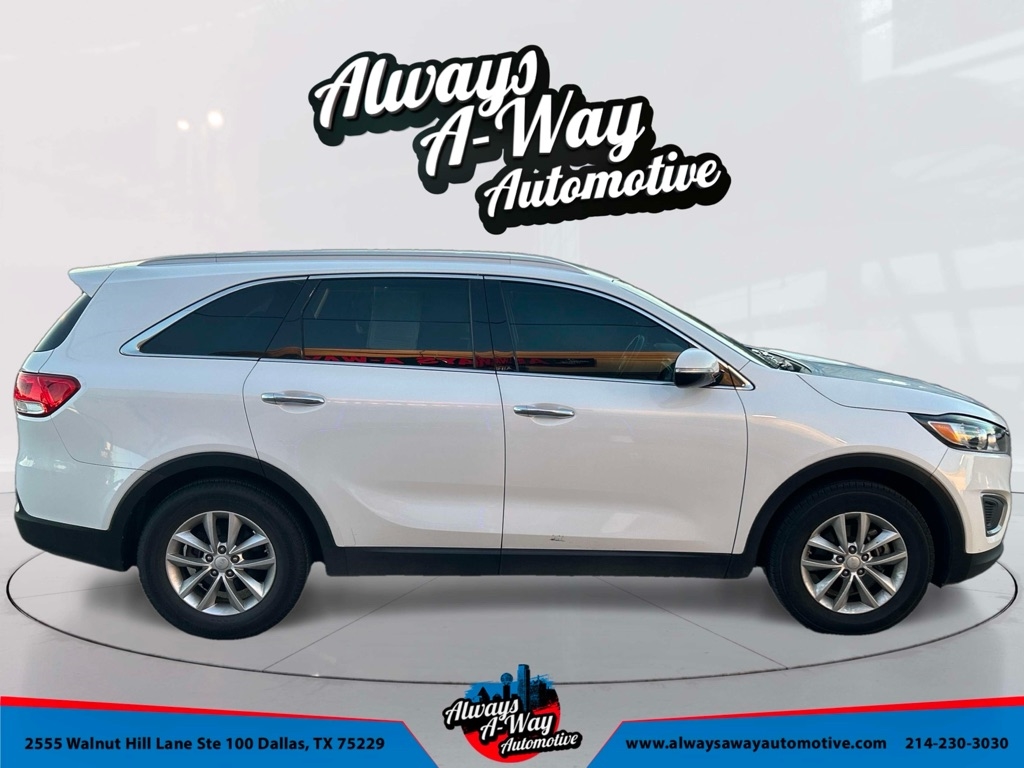 Kia Sorento LX V6 2WD 2017