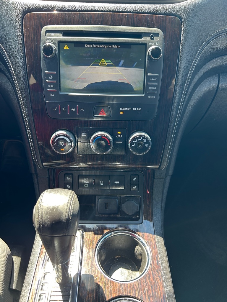 Chevrolet Traverse 1LT FWD 2015