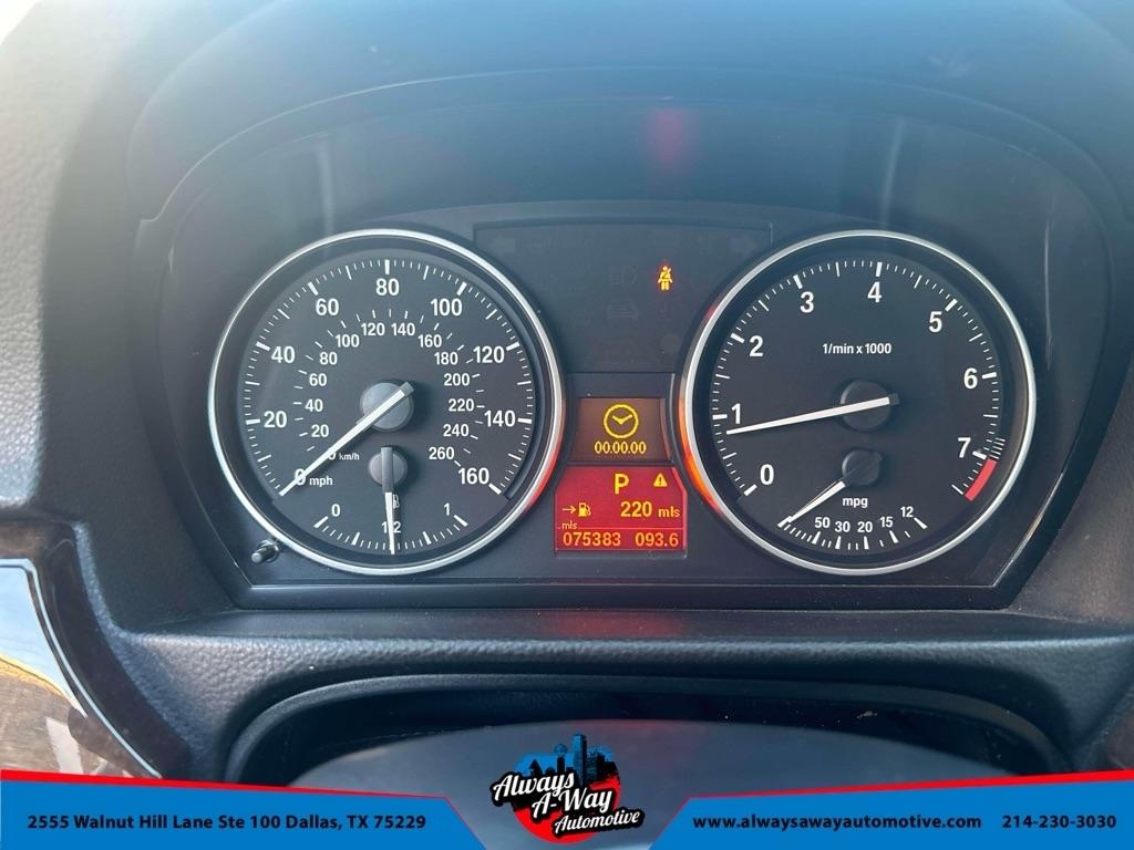 BMW 3-Series 328i xDrive 2011