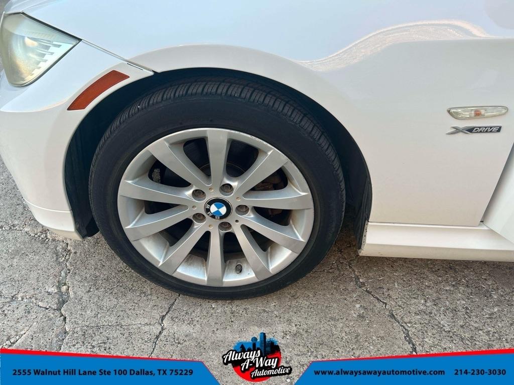 BMW 3-Series 328i xDrive 2011