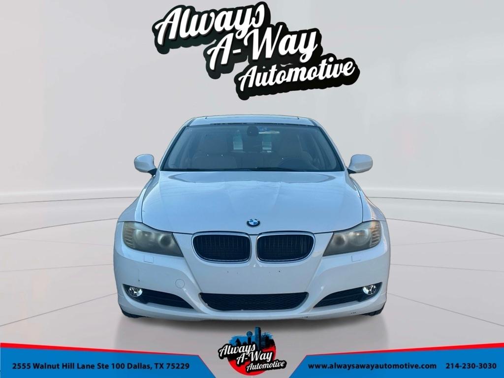 BMW 3-Series 328i xDrive 2011