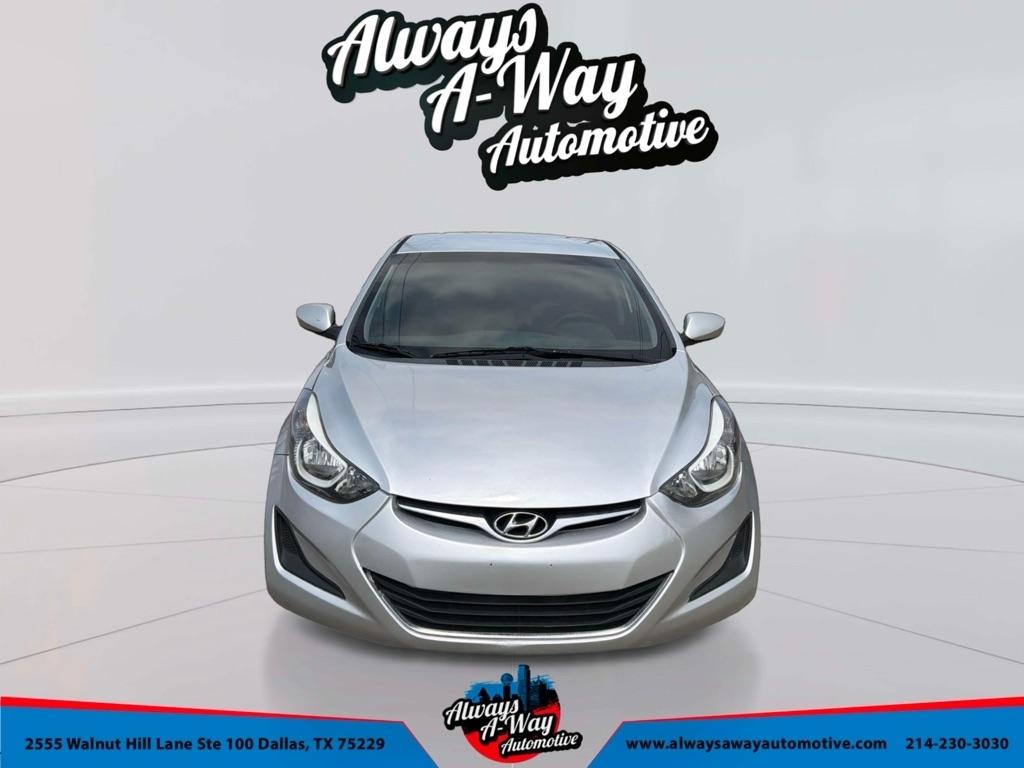 Hyundai Elantra SE 6AT 2016