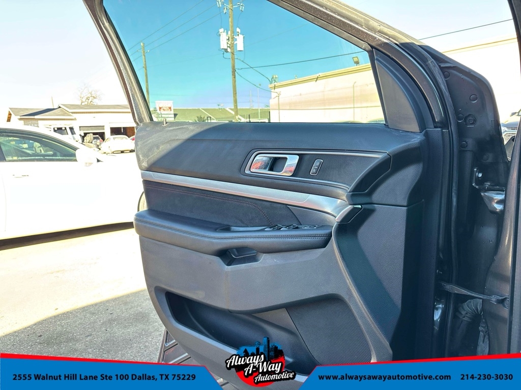 Ford Explorer XLT FWD 2018