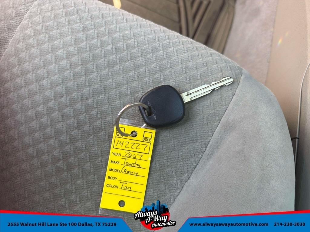 Toyota Camry XLE 2007