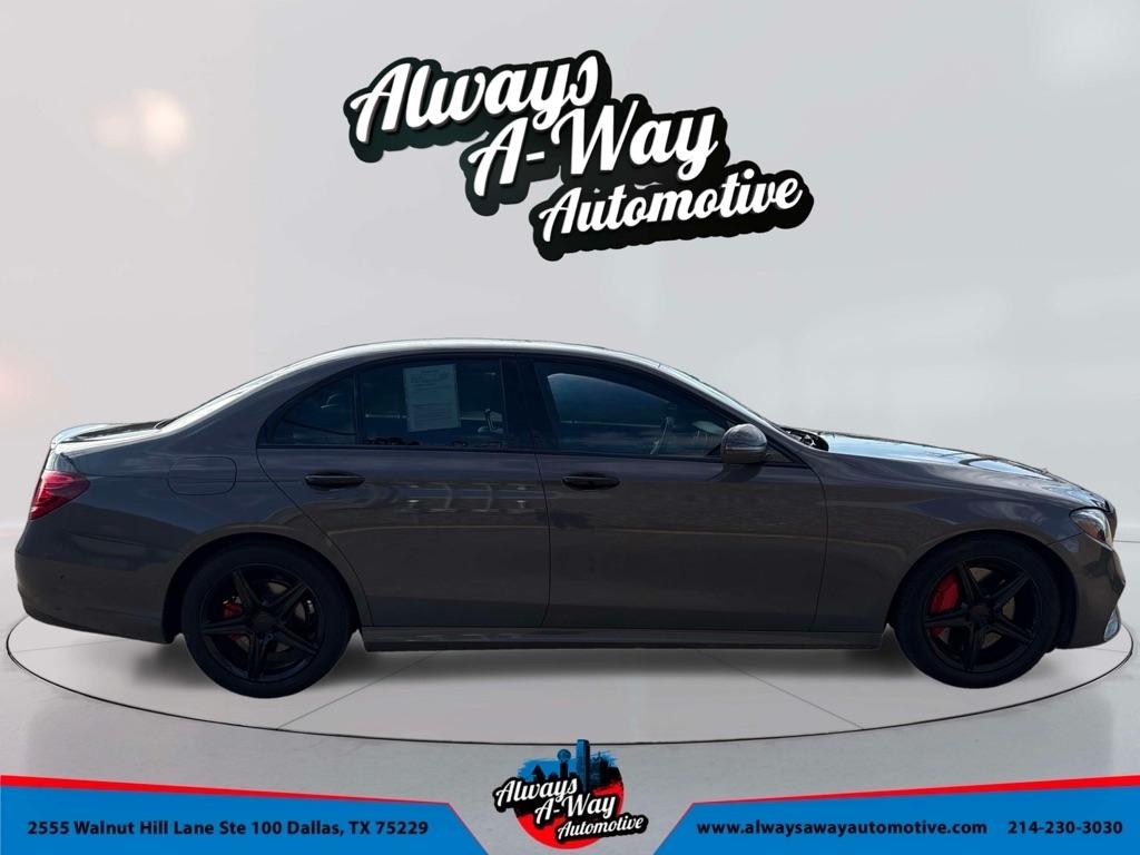 Mercedes-Benz E-Class E300 Luxury Sedan 2017