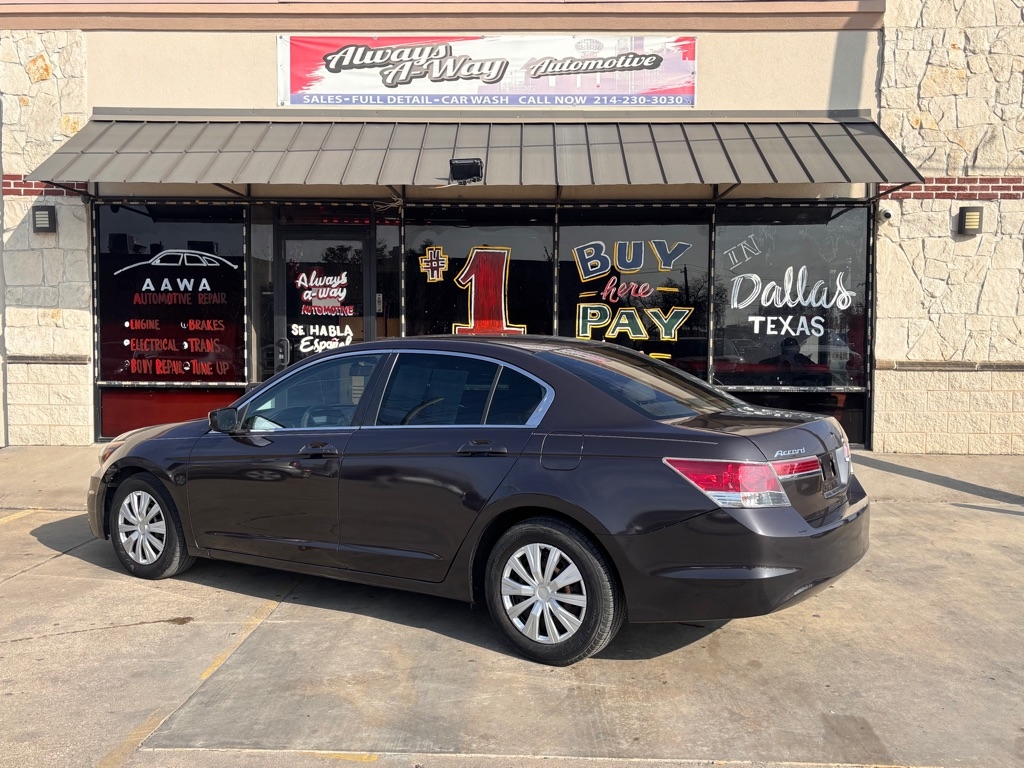 Honda Accord LX sedan AT 2012