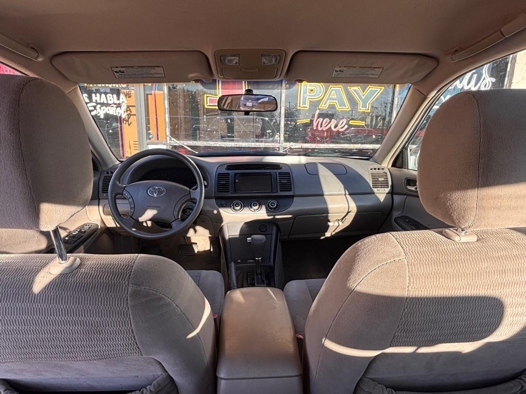 Toyota Camry Standard 2006