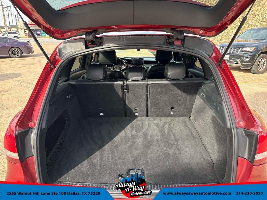 Mercedes-Benz GLC-Class GLC300 4MATIC 2017