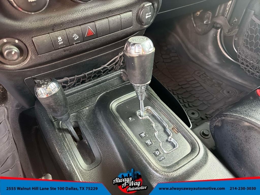 Jeep Wrangler Unlimited Sport 4WD 2017